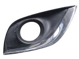 moldura farol milha direito nissan versa 1.6 2015 a 2019