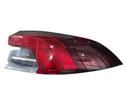 Lanterna Traseira Direita Corolla 2020/ (canto) S/ Led