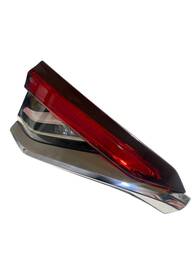 Lanterna Traseira Esquerda Corolla 2020/ (mala) S/ Led E1335237