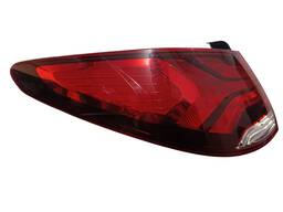 Lanterna Traseira Esquerda HB20 Sedan 2020 a 2022 (canto)