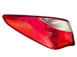 Lanterna Traseira Esquerda HB20 Hatch 2013 a 2019 (canto)