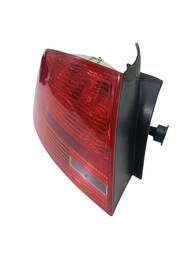 Lanterna Traseira Esquerda Audi A4 2005 a 2008 (canto) 8E5945095