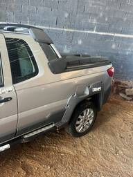 Recorte Traseira Lateral LE Strada Adventure 2016 C/Detalhe