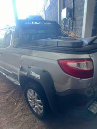 Recorte Traseira Lateral LE Strada Adventure 2016 C/Detalhe