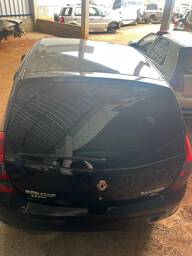 Tampa Traseira Renault Sandero 2008 - 2014 Usado