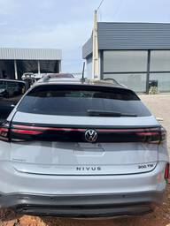 Tampa traseira mala vw nivus 2025 original usado