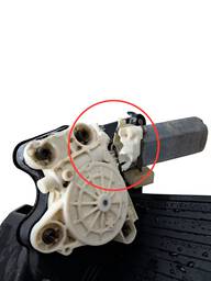 Estribo Esquerdo Ram 2500 3500 2019 Elét Retratil C/Detalhe
