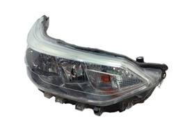 FAROL DIANTEIRO TOYOTA YARIS 19 A 2024 L DIREITO COM DETALHE