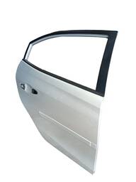 PORTA TRASEIRA DIREITA YARIS SEDAN 2019 2020 2021/..