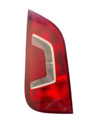 Lanterna Traseira Esquerda Up 2014 a 2017