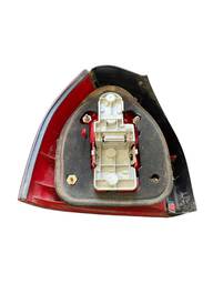 LANTERNA TRASEIRA DIREITA AUDI A3 2001 A 2005