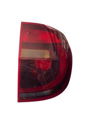 LANTERNA TRASEIRA DIREITA FOX 2011 A 2014 FUME