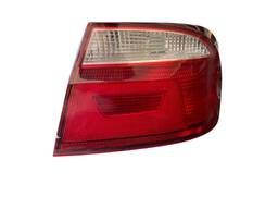 LANTERNA TRASEIRA DIREITA VOYAGE G6 G7 (CANTO)