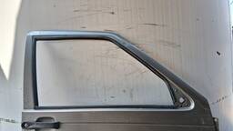 PORTA DIANTEIRA DIREITA UNO FIORINO 1988 1989 A 2004