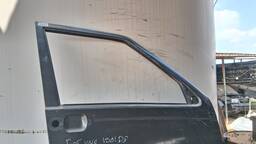 PORTA DIANTEIRA DIREITA UNO FIORINO 1988 1989 A 2004