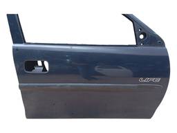 PORTA DIANTEIRA DIREITA CORSA CLASSIC 1996 1997 1998 A 2016