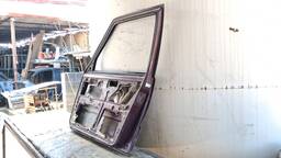 PORTA DIANTEIRA DIREITA UNO FIORINO 1988 1989 A 2004