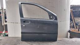 PORTA DIANTEIRA DIREITA PALIO SIENA 1996 1997 A 2004
