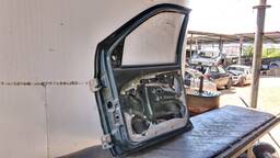 PORTA DIANTEIRA DIREITA PALIO SIENA 1996 1997 A 2004