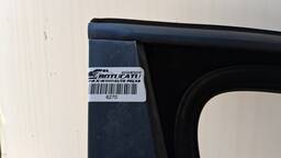 PORTA DIANTEIRA DIREITA STILO 2003 2004 A 2011