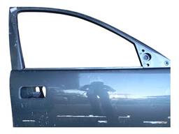 PORTA DIANTEIRA DIREITA CORSA / CLASSIC 1996 1997 A 2016