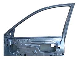 PORTA DIANTEIRA DIREITA CORSA / CLASSIC 1996 1997 A 2016