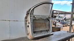 PORTA DIANTEIRA DIREITA STILO 2003 2004 A 2011