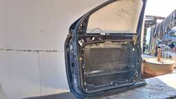 PORTA DIANTEIRA DIREITA STILO 2003 2004 A 2011