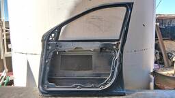 PORTA DIANTEIRA DIREITA STILO 2003 2004 A 2011