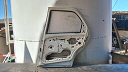 PORTA TRASEIRA DIREITA PALIO SIENA 1996 1997 A 2004