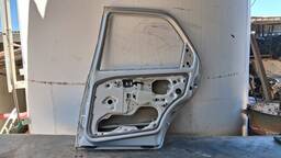 PORTA TRASEIRA DIREITA PALIO SIENA 2008 2009 A 2016 