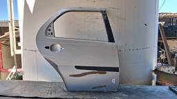 PORTA TRASEIRA DIREITA PALIO SIENA 2008 2009 A 2016 