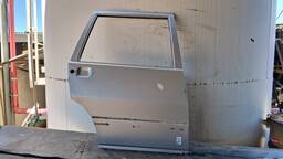 PORTA TRASEIRA DIREITA UNO 2005 2006 A 2013