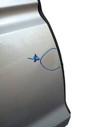 PORTA TRASEIRA DIREITA FIT 2015 2016 A 2021 (DETALHE)