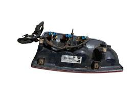 LANTERNA TRASEIRA ESQUERDA BLAZER 1995 1996 A 2001 TRICOLOR