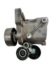 Suporte Compressor Ar Toyota Hilux 2005/2015 Original Usado MD246260522