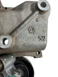 Suporte Compressor Ar Toyota Hilux 2005/2015 Original Usado MD246260522