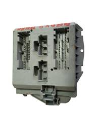 CAIXA DE FUSIVEL FIAT BRAVO 1.8  2012 A 2015  51857360