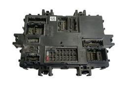 Caixa de Fusivel Ford Ka 1.0 3cc 2014 a 2018  eu5t14b476