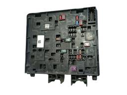 CAIXA DE FUSIVEL FORD KA 1.5 2018 A 2021 JU5T15604