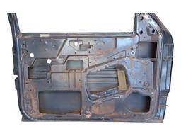 PORTA DIANTEIRA ESQUERDA S10 BLAZER 1995 1996 A 2011