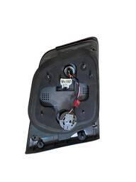 LANTERNA TRASEIRA DIR KIA MANGENTIS