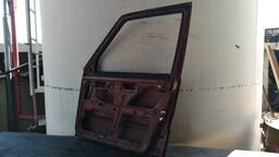 PORTA DIANTEIRA DIREITA UNO FIORINO 1988 1989 A 2004