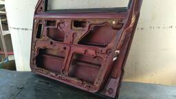 PORTA DIANTEIRA DIREITA UNO FIORINO 1988 1989 A 2004