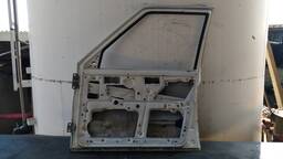 PORTA DIANTEIRA DIREITA UNO FIORINO 1988 1989 A 2004