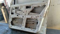 PORTA DIANTEIRA DIREITA UNO FIORINO 1988 1989 A 2004