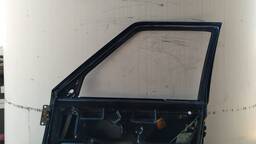 PORTA DIANTEIRA DIREITA UNO FIORINO 1988 1989 A 2004