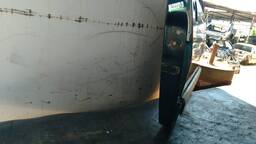 PORTA DIANTEIRA DIREITA UNO FIORINO 1988 1989 A 2004