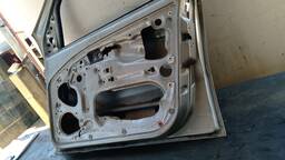 PORTA DIANTEIRA DIREITA PALIO SIENA 1996 1997 A 2004