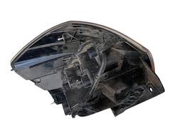 LANTERNA TRASEIRA ESQUERDA MOBI 2017/